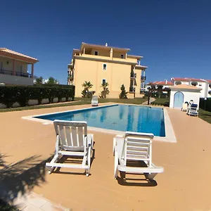 Oura T1 Coral , Close To The Strip, Swimming Pool, Wi Fi, A/c Apartamento Albufeira